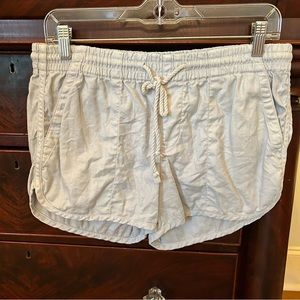 Level 99 drawstring shorts size small